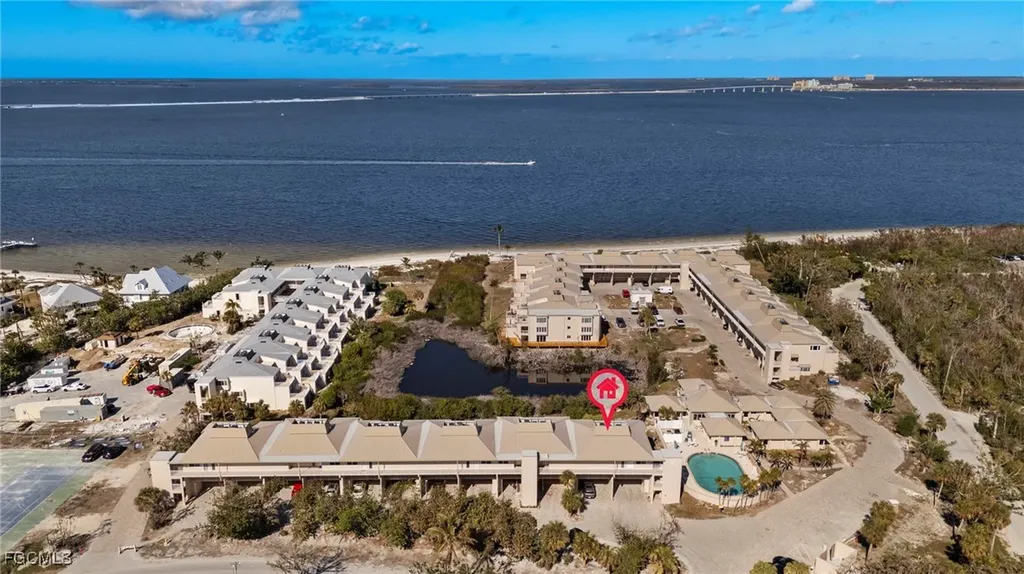 200 Periwinkle Way Sanibel FL 33957