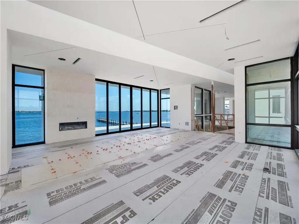 6400 Glock Drive Fort Myers FL 33908