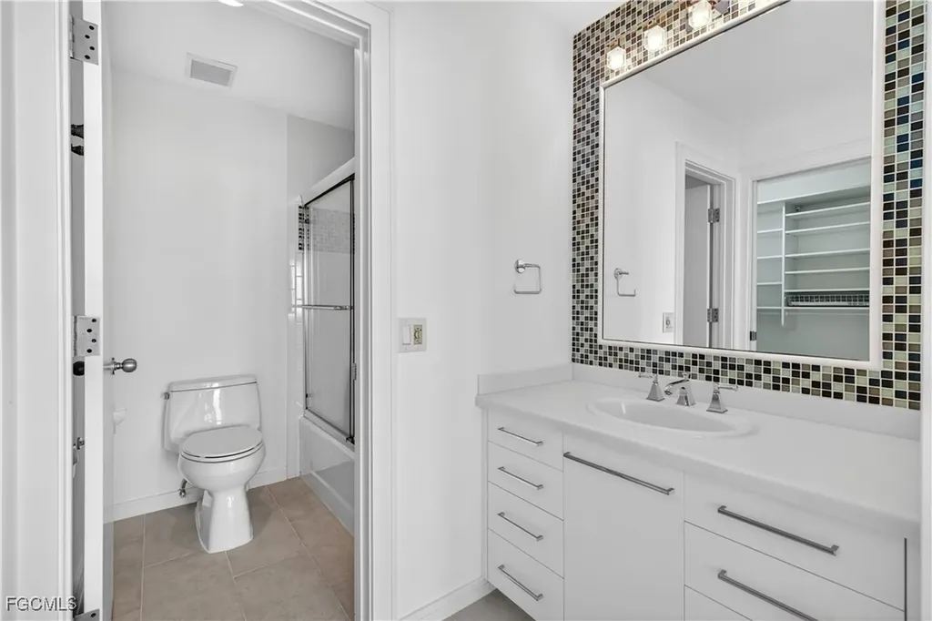 3402 W Riverside Drive Fort Myers FL 33901