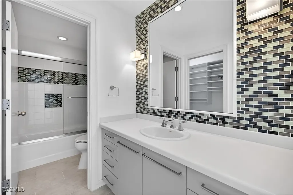 3402 W Riverside Drive Fort Myers FL 33901