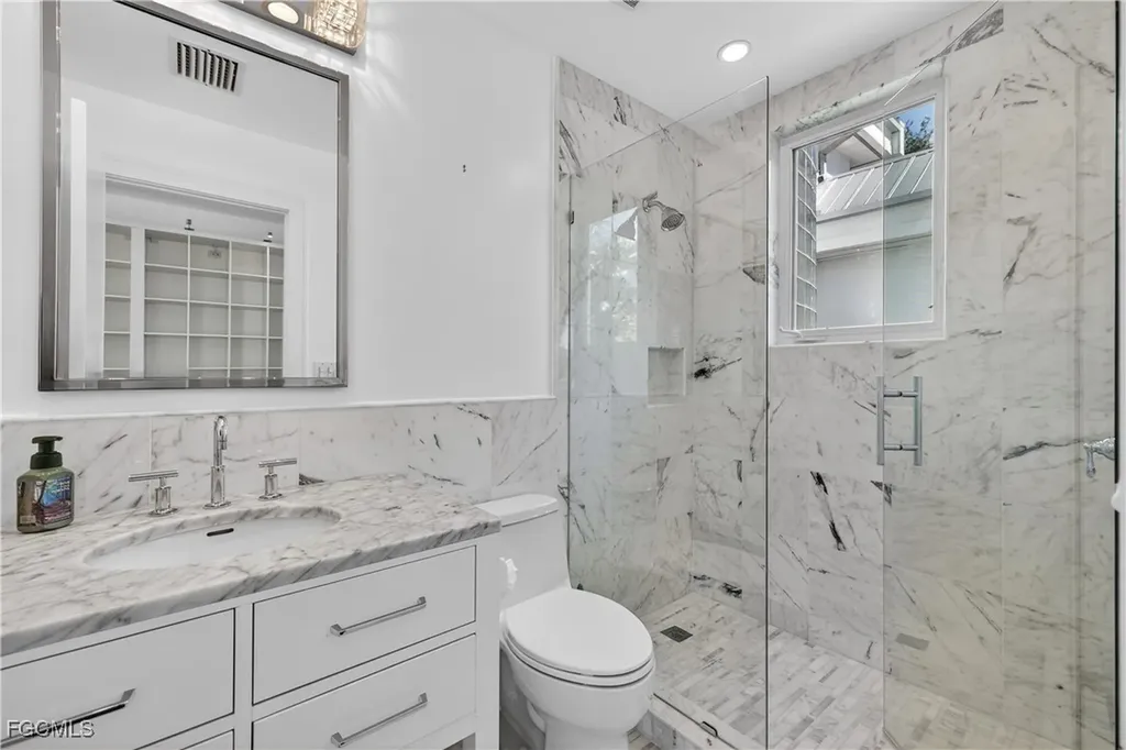 3402 W Riverside Drive Fort Myers FL 33901