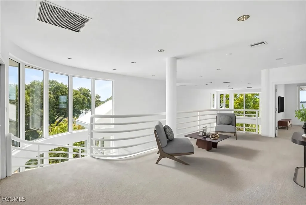 3402 W Riverside Drive Fort Myers FL 33901