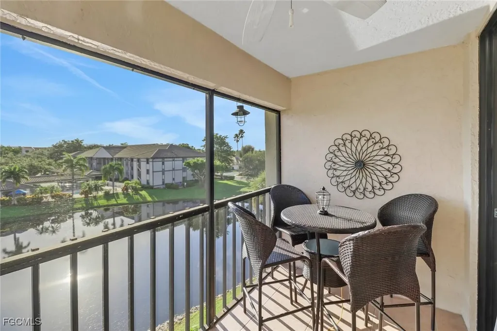 4240 Steamboat Bend Fort Myers FL 33919