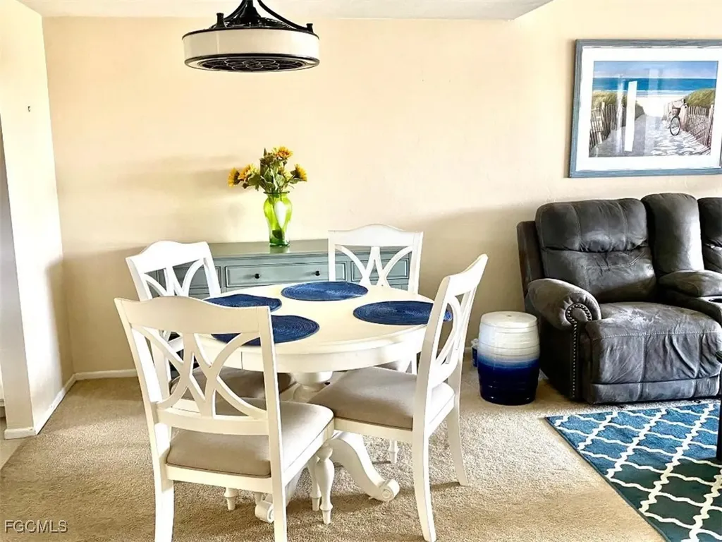 4240 Steamboat Bend Fort Myers FL 33919
