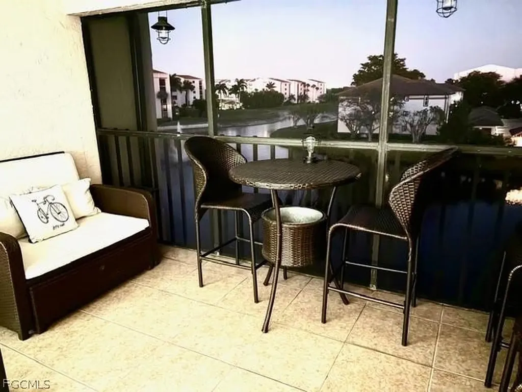 4240 Steamboat Bend Fort Myers FL 33919