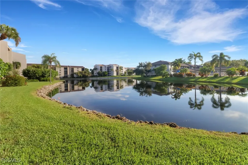 4240 Steamboat Bend Fort Myers FL 33919