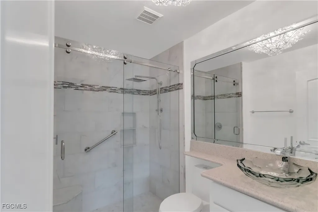 8382 Charter Club Circle Fort Myers FL 33919