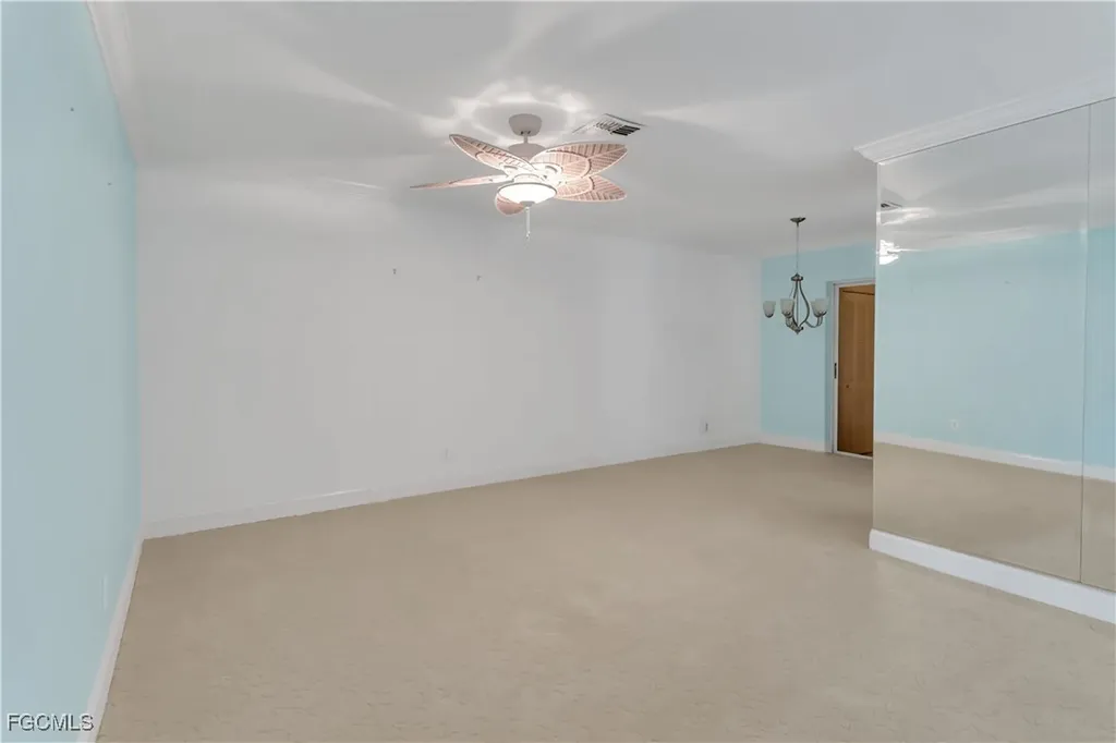 8382 Charter Club Circle Fort Myers FL 33919