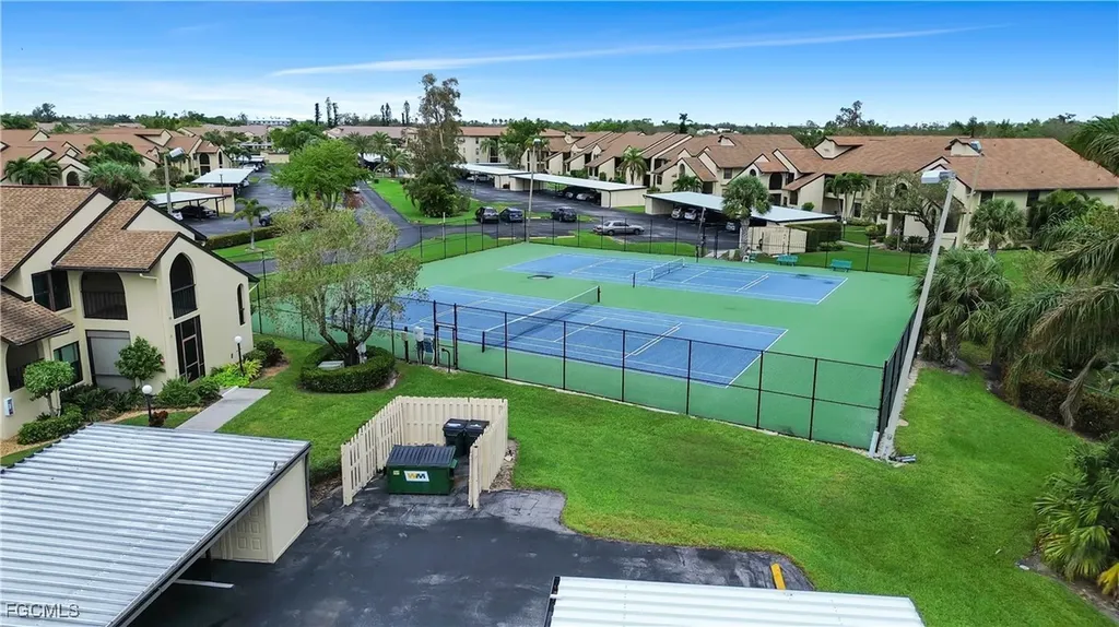8382 Charter Club Circle Fort Myers FL 33919