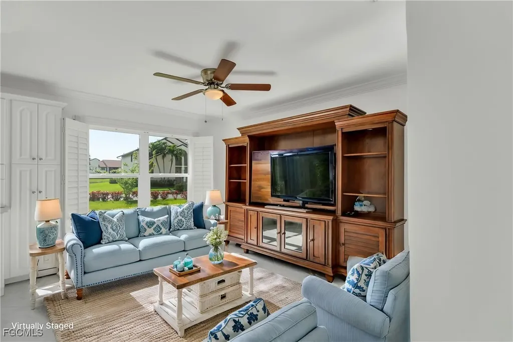 8382 Charter Club Circle Fort Myers FL 33919