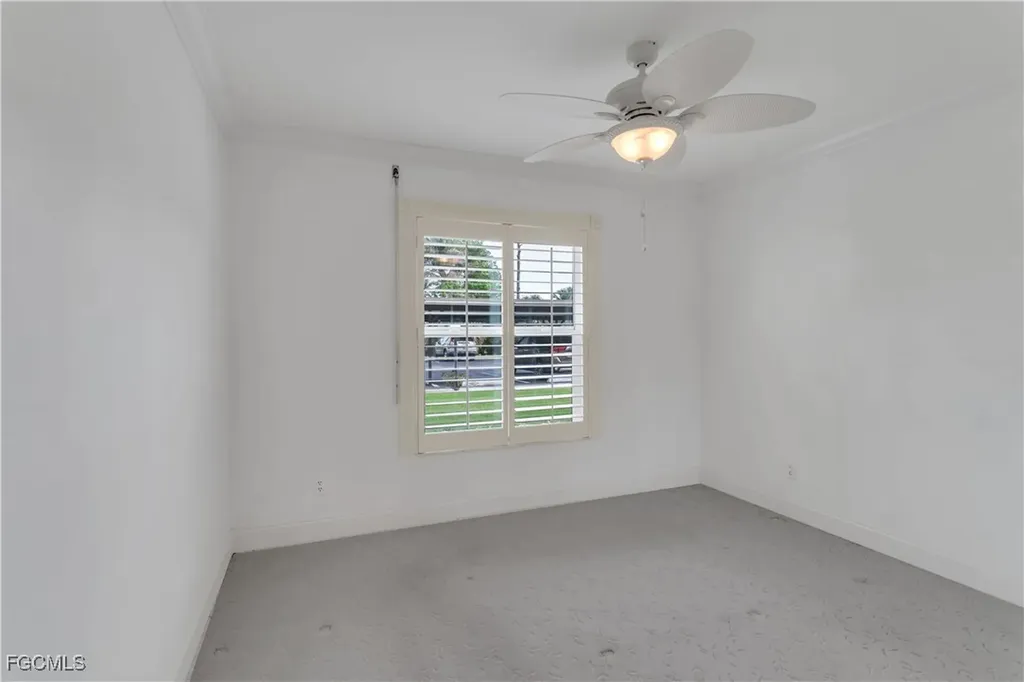 8382 Charter Club Circle Fort Myers FL 33919