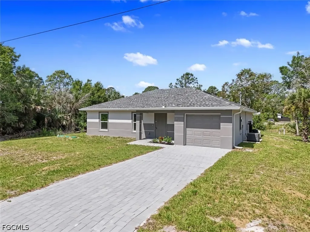 518 Edward Hall Avenue S Lehigh Acres FL 33974