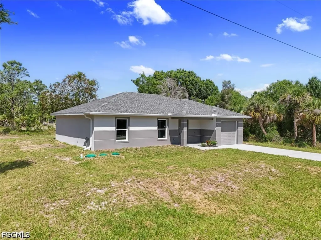 518 Edward Hall Avenue S Lehigh Acres FL 33974