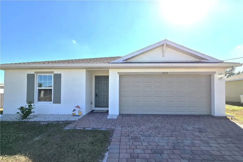 1814 NE 40th Lane Cape Coral FL 33909