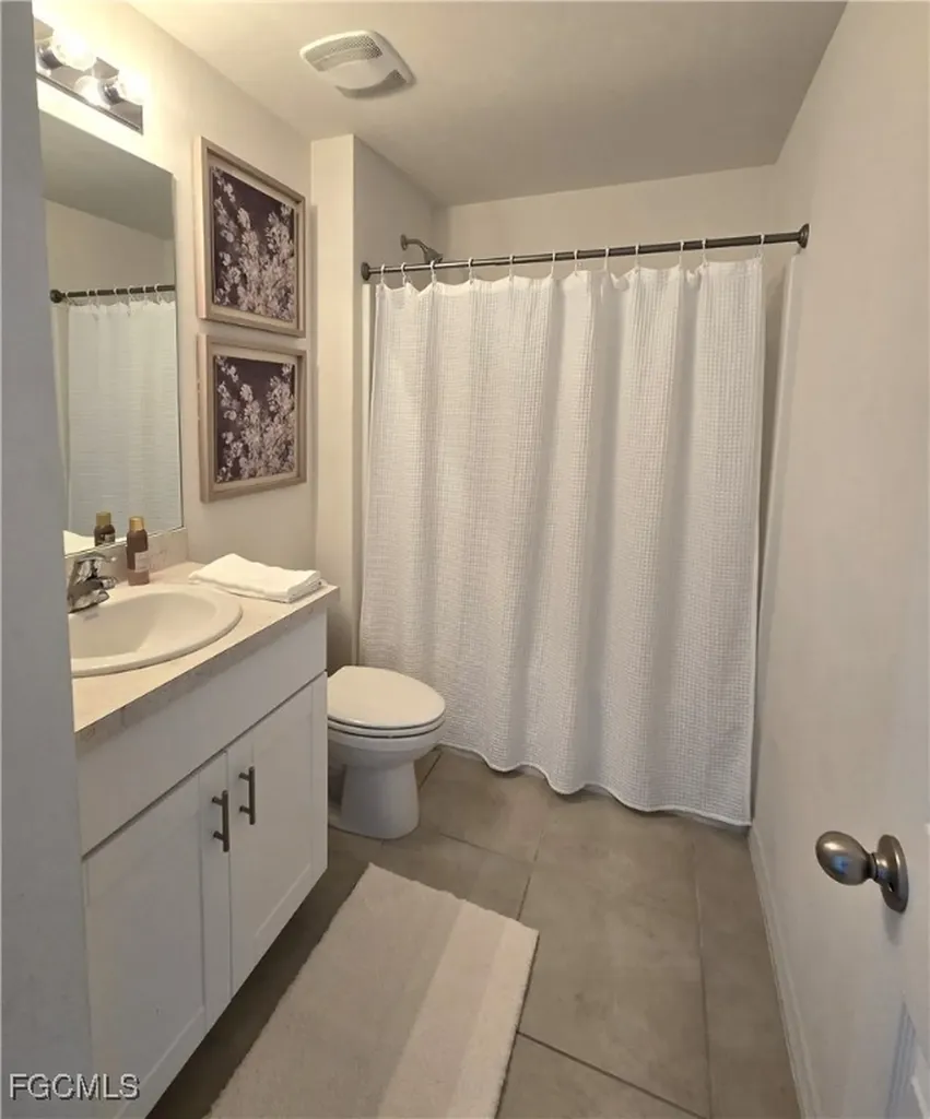 1814 NE 40th Lane Cape Coral FL 33909