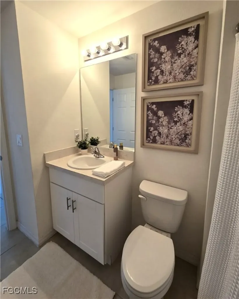 1814 NE 40th Lane Cape Coral FL 33909
