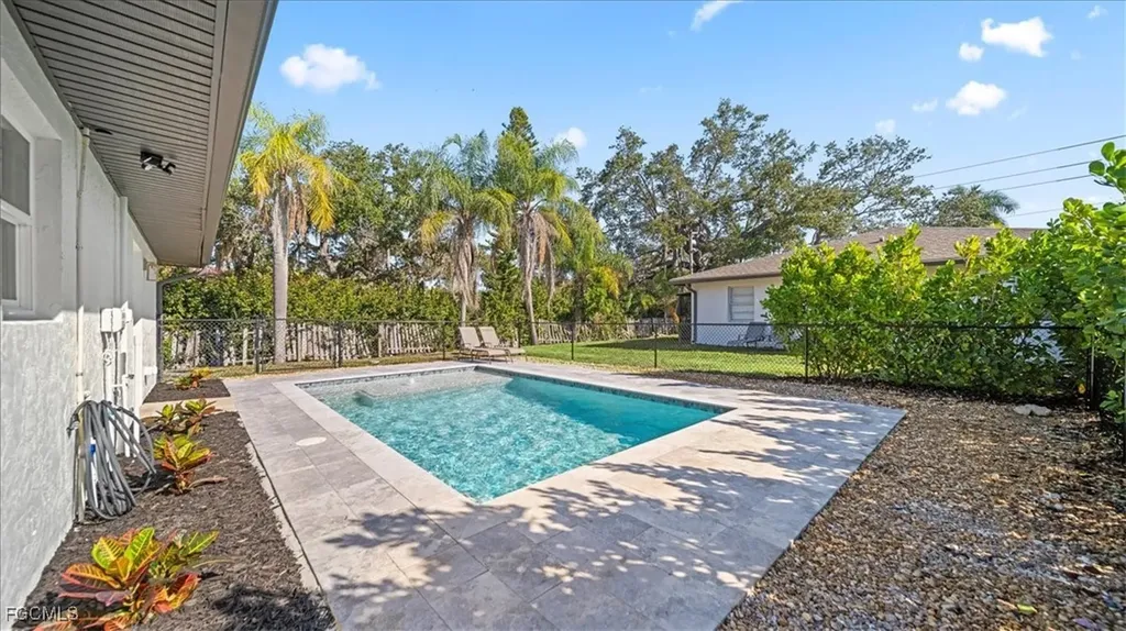 27585 Imperial Shores Boulevard Bonita Springs FL 34134