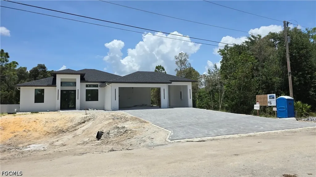 728 La Plata Avenue Lehigh Acres FL 33974