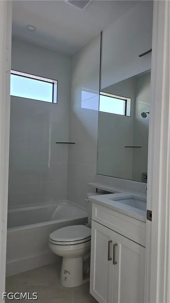 728 La Plata Avenue Lehigh Acres FL 33974
