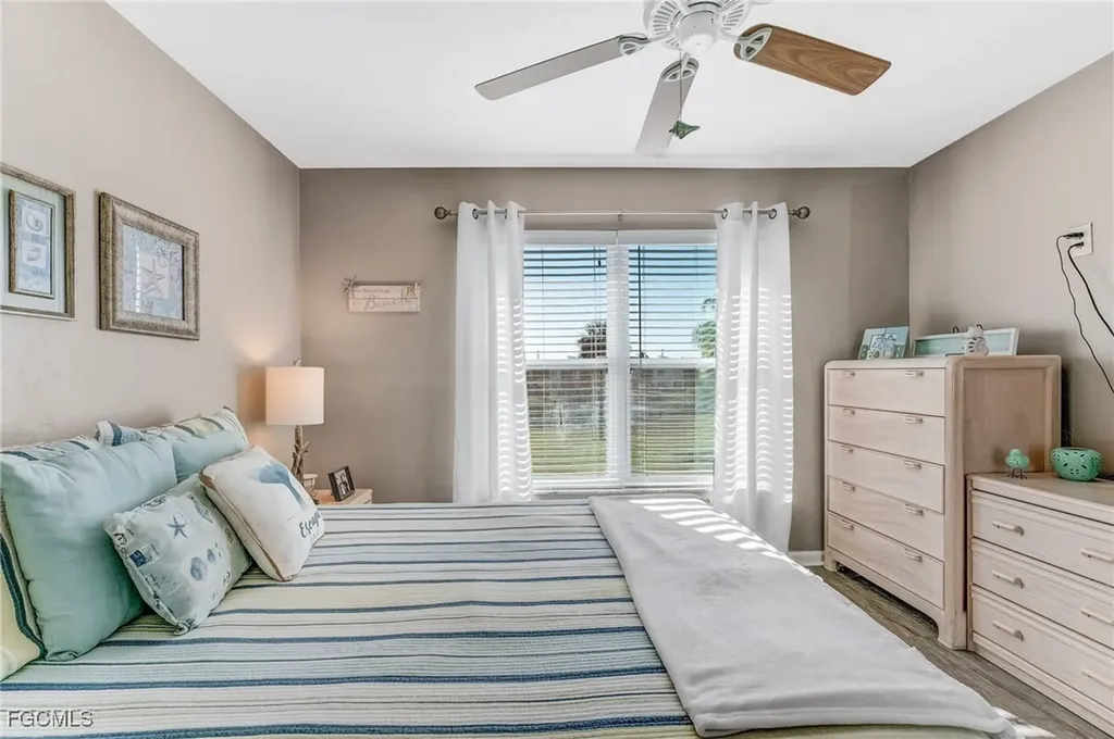 16007 Davis Road Fort Myers FL 33908