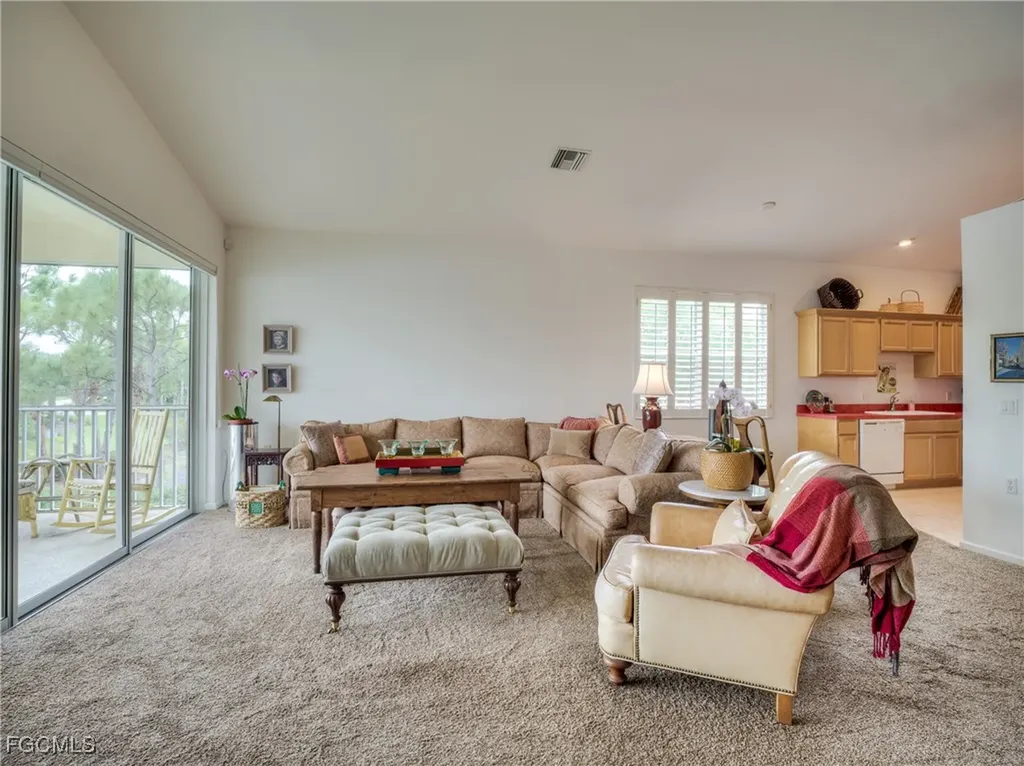 3120 Meandering Way Fort Myers FL 33905
