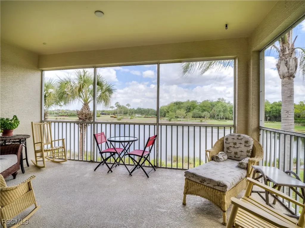 3120 Meandering Way Fort Myers FL 33905