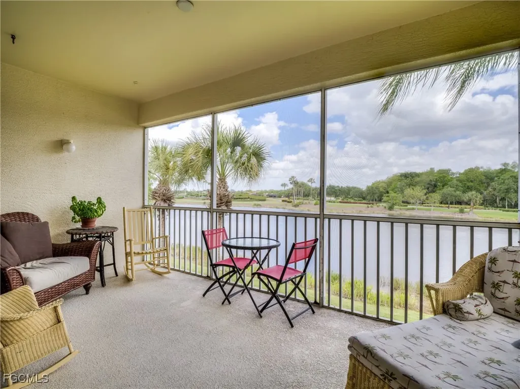 3120 Meandering Way Fort Myers FL 33905