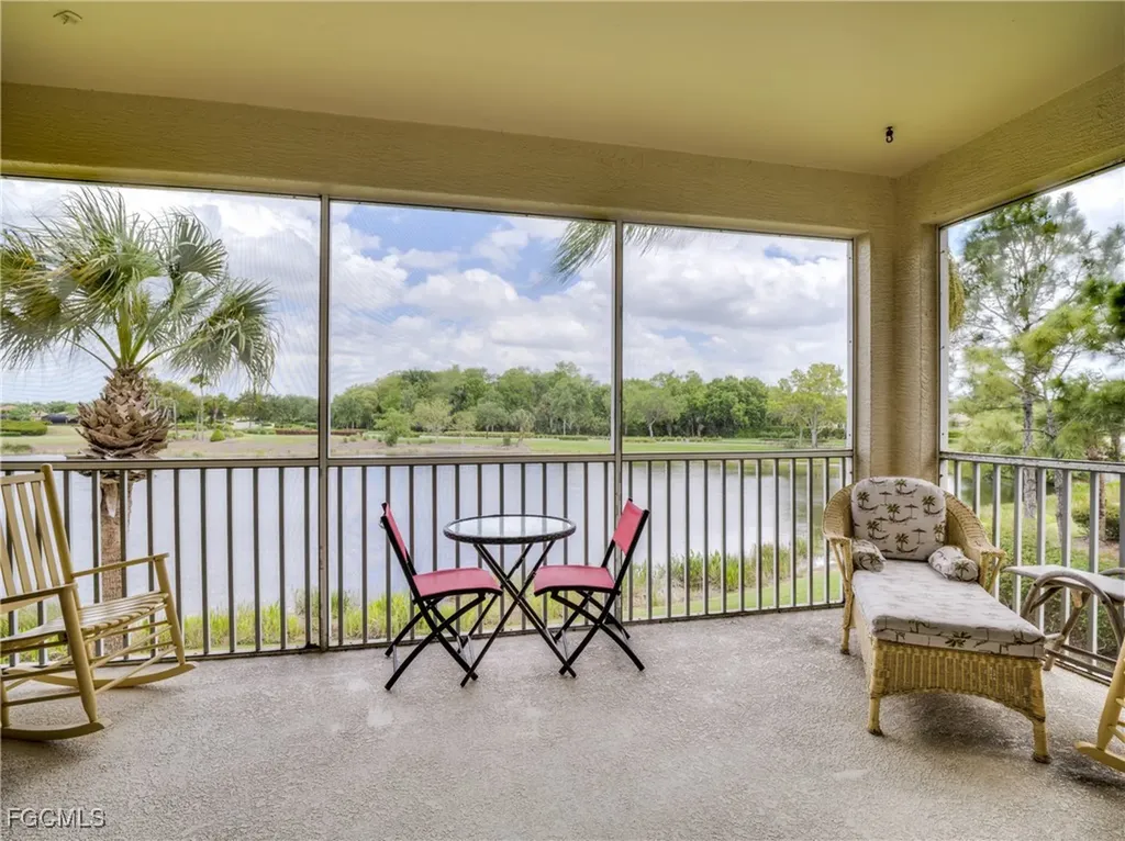 3120 Meandering Way Fort Myers FL 33905