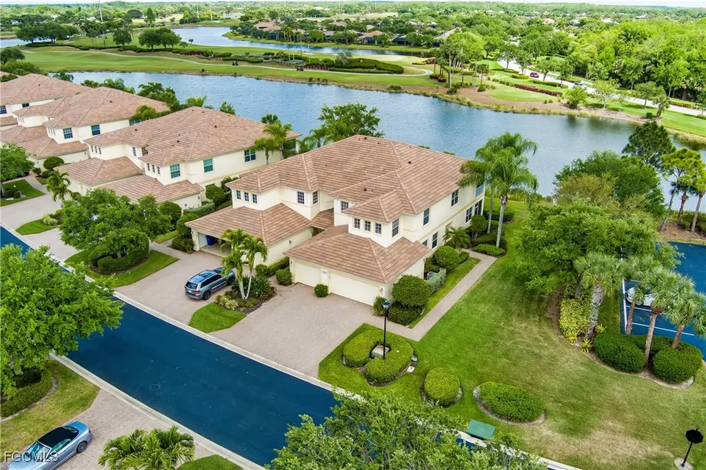 3120 Meandering Way Fort Myers FL 33905