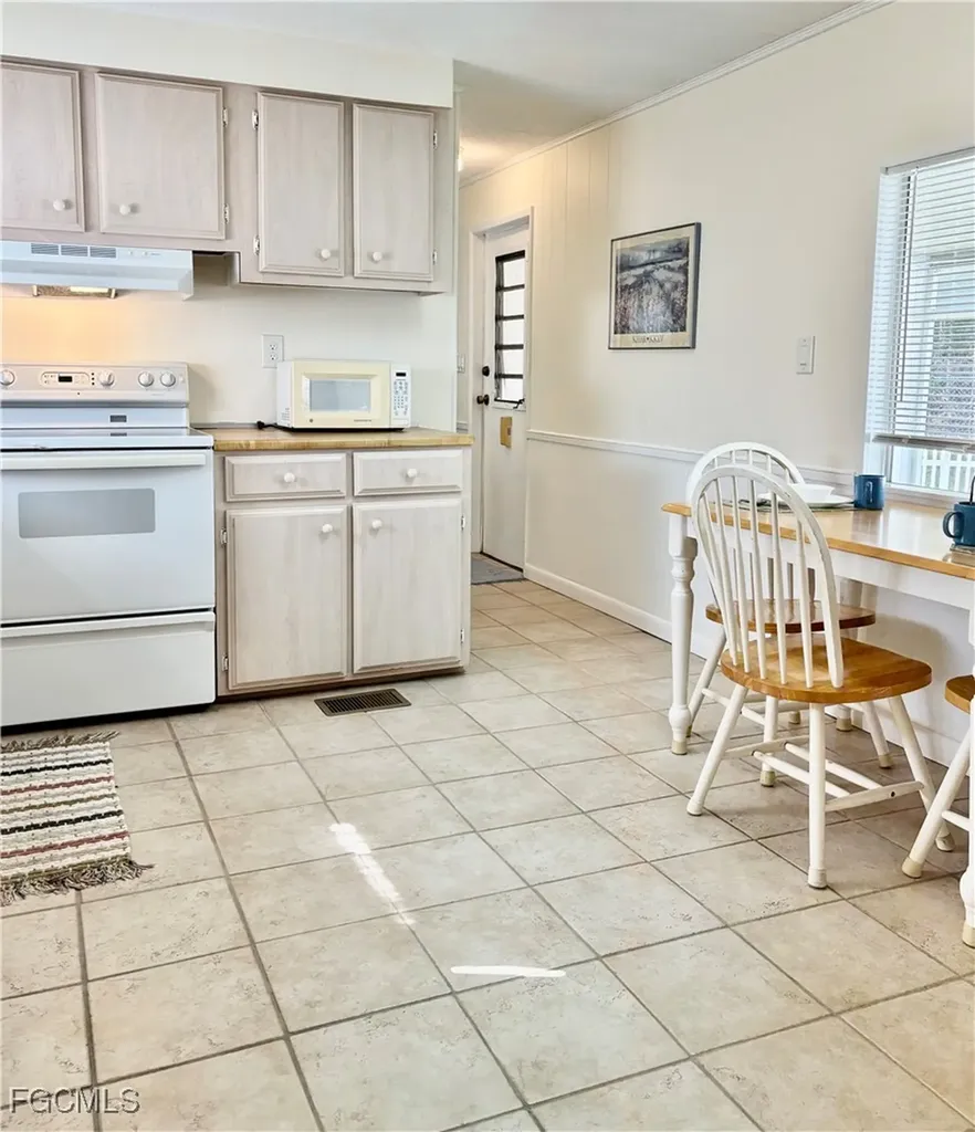 341 Shrub Lane S North Fort Myers FL 33917