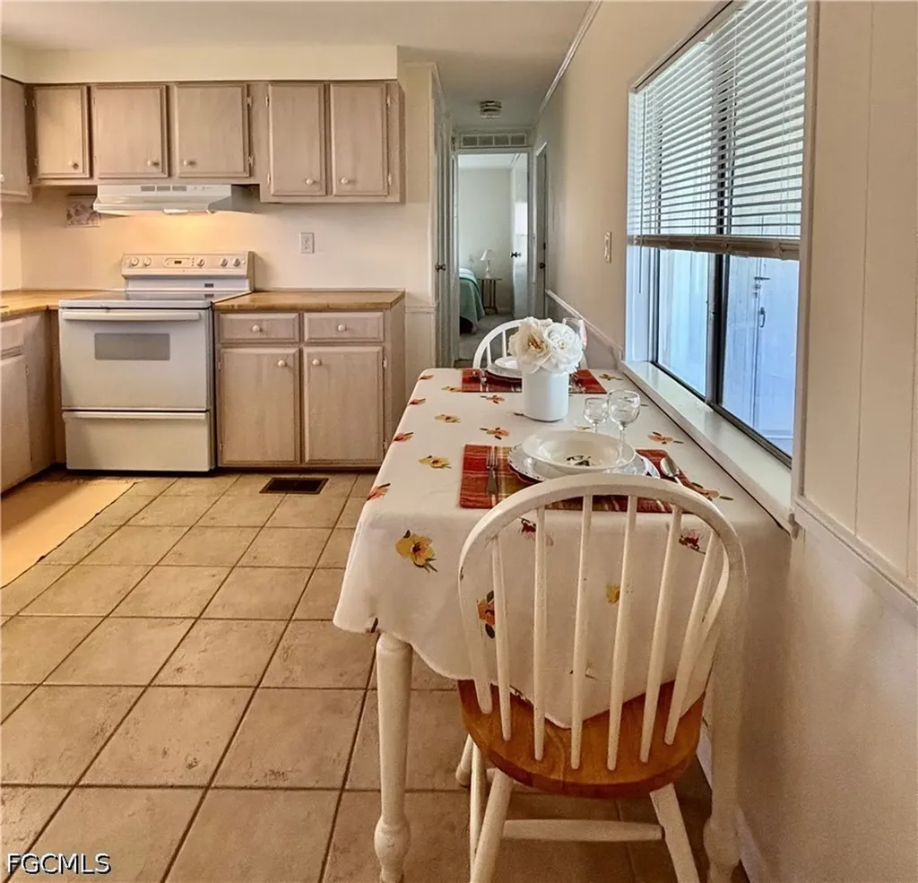 341 Shrub Lane S North Fort Myers FL 33917
