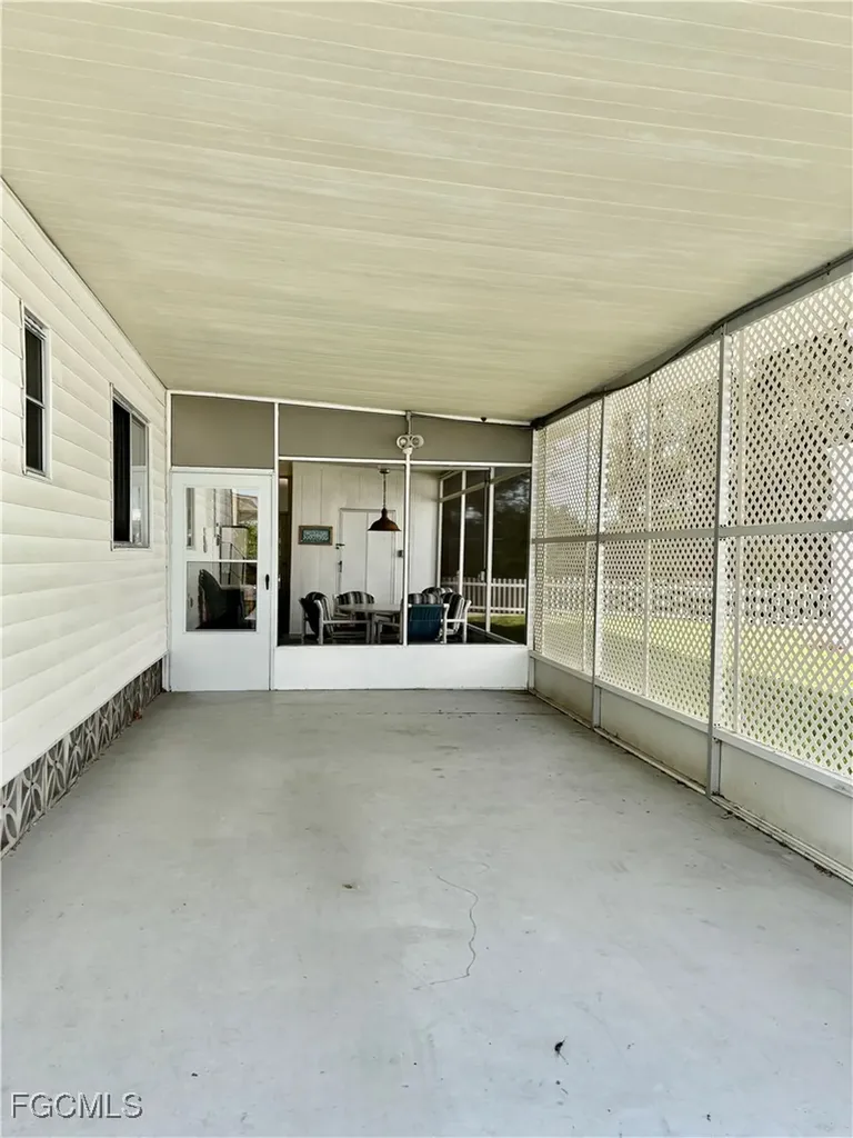 341 Shrub Lane S North Fort Myers FL 33917