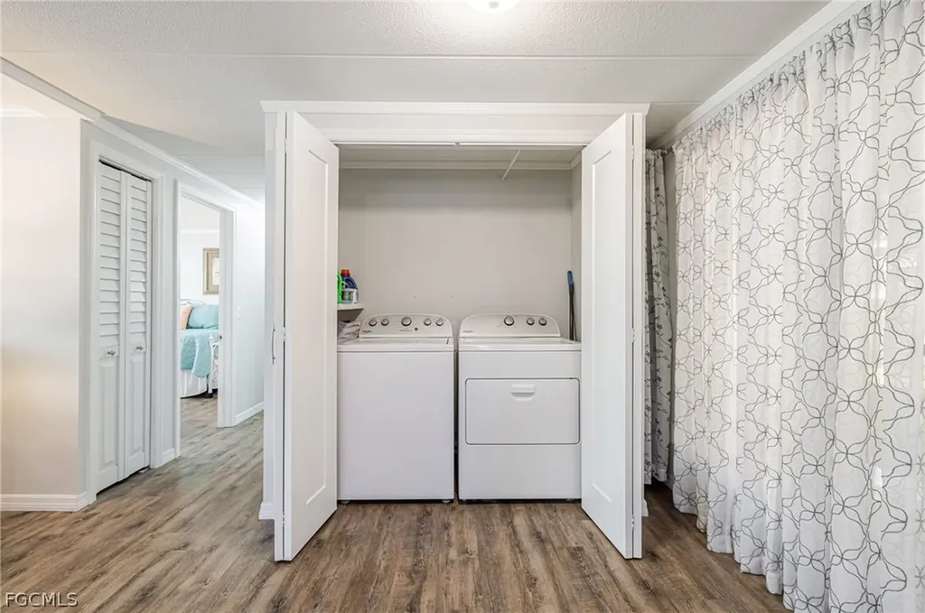 14505 Plymouth Bend North Fort Myers FL 33917