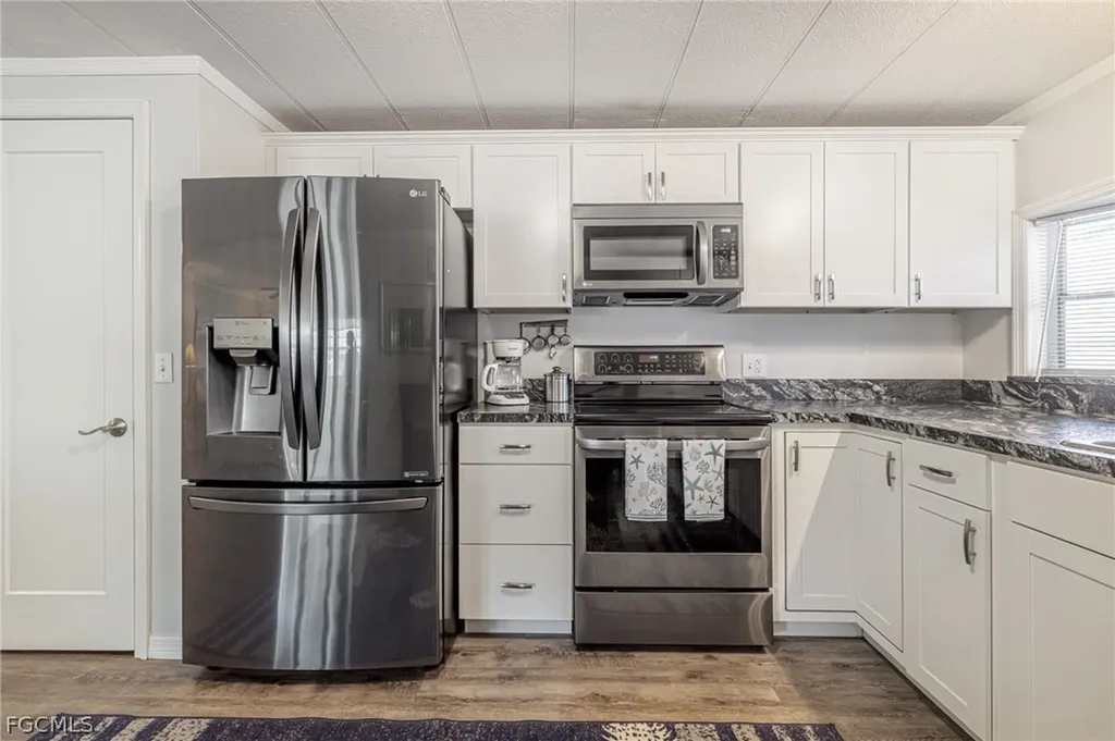 14505 Plymouth Bend North Fort Myers FL 33917