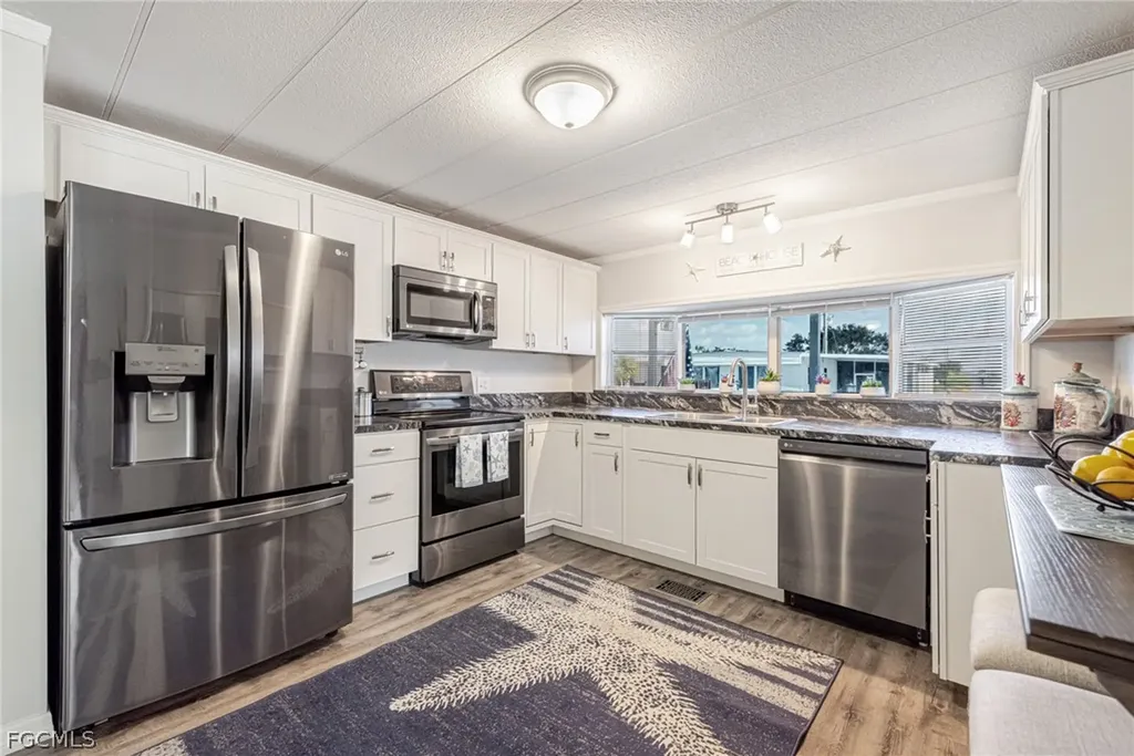 14505 Plymouth Bend North Fort Myers FL 33917