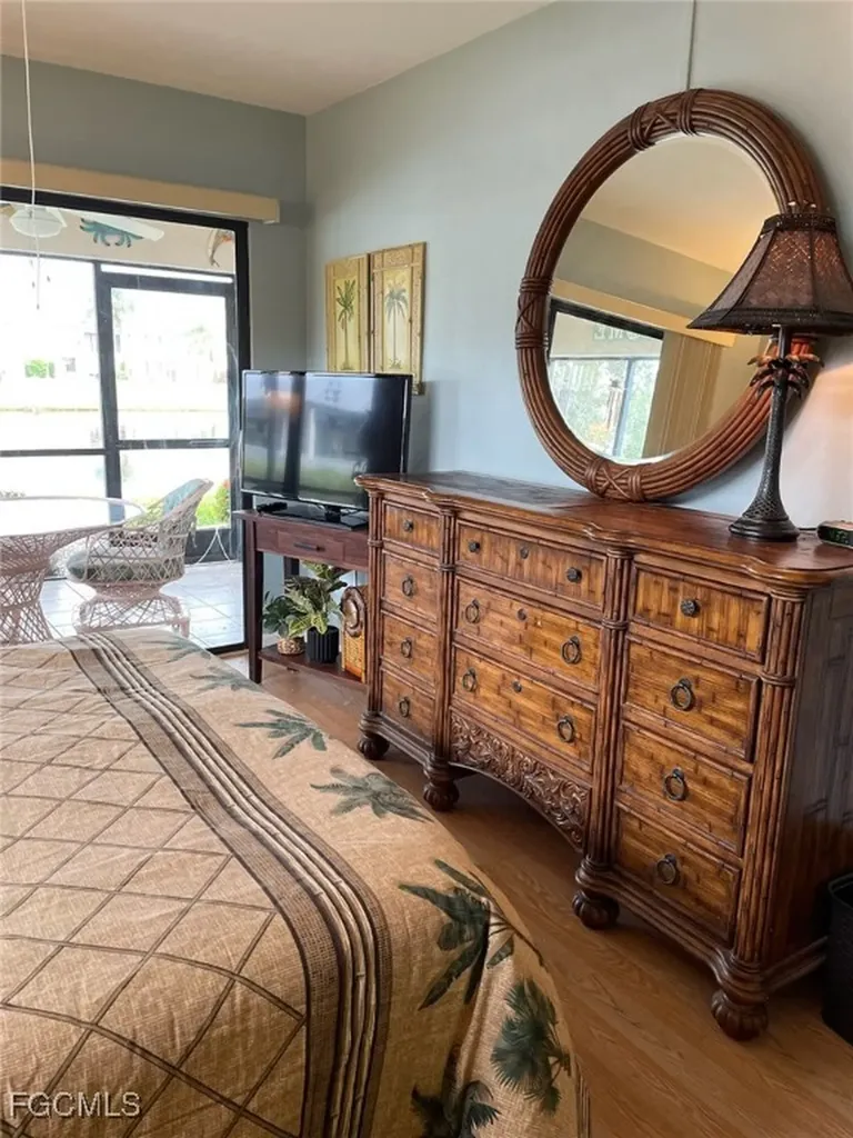 5650 Trailwinds Drive Fort Myers FL 33907