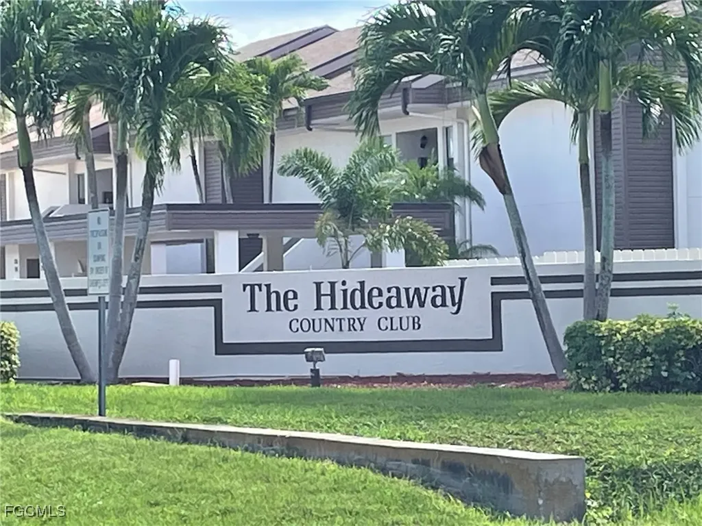 5650 Trailwinds Drive Fort Myers FL 33907