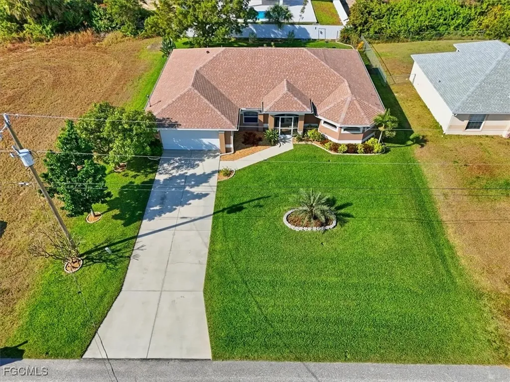 2512 NW 8th Place Cape Coral FL 33993