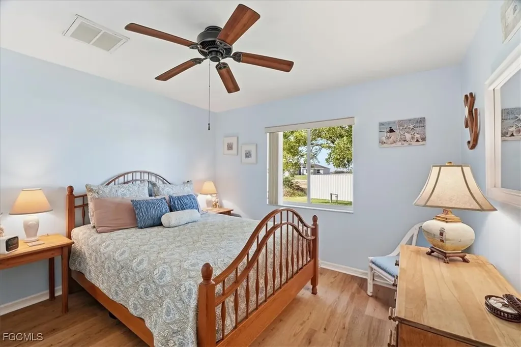 2512 NW 8th Place Cape Coral FL 33993