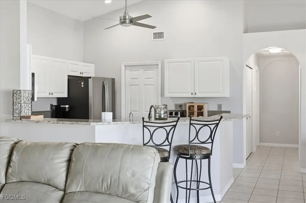 2512 NW 8th Place Cape Coral FL 33993
