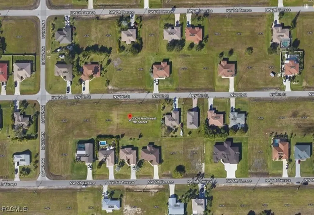 2524 NW 7th Street Cape Coral FL 33993