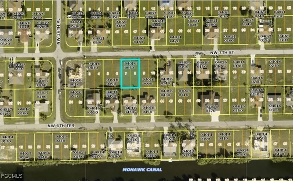 2524 NW 7th Street Cape Coral FL 33993