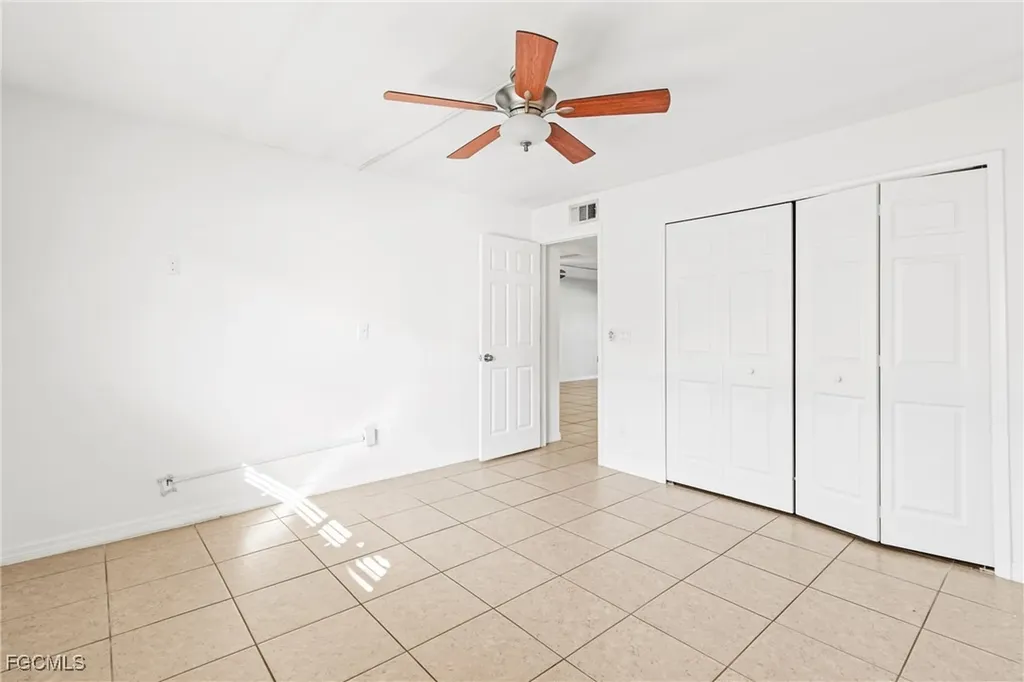 1429 Cape Coral Parkway W Cape Coral FL 33914