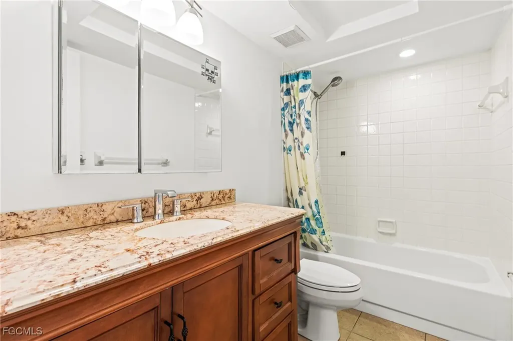 1429 Cape Coral Parkway W Cape Coral FL 33914