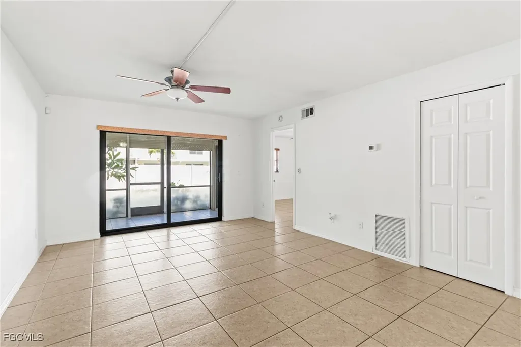 1429 Cape Coral Parkway W Cape Coral FL 33914