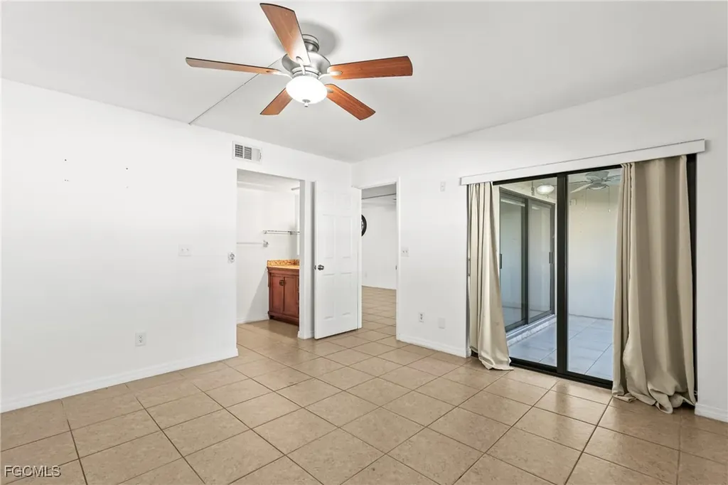 1429 Cape Coral Parkway W Cape Coral FL 33914
