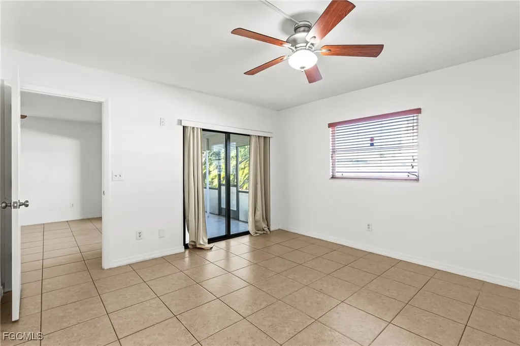 1429 Cape Coral Parkway W Cape Coral FL 33914