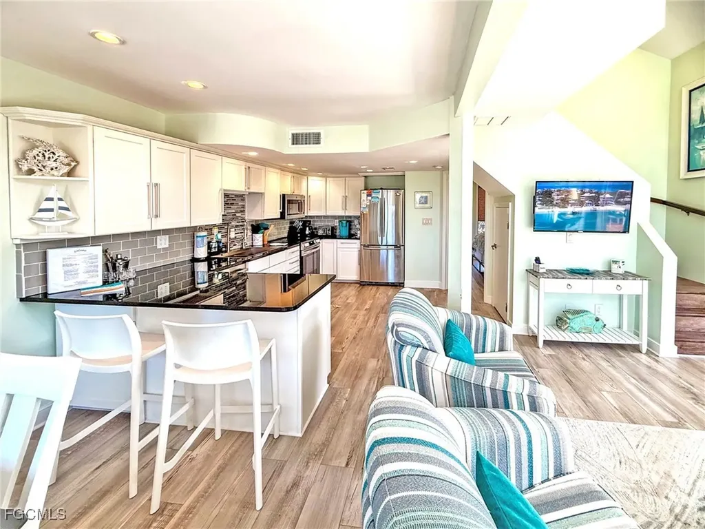 543 Gulf Lane Upper Captiva FL 33924