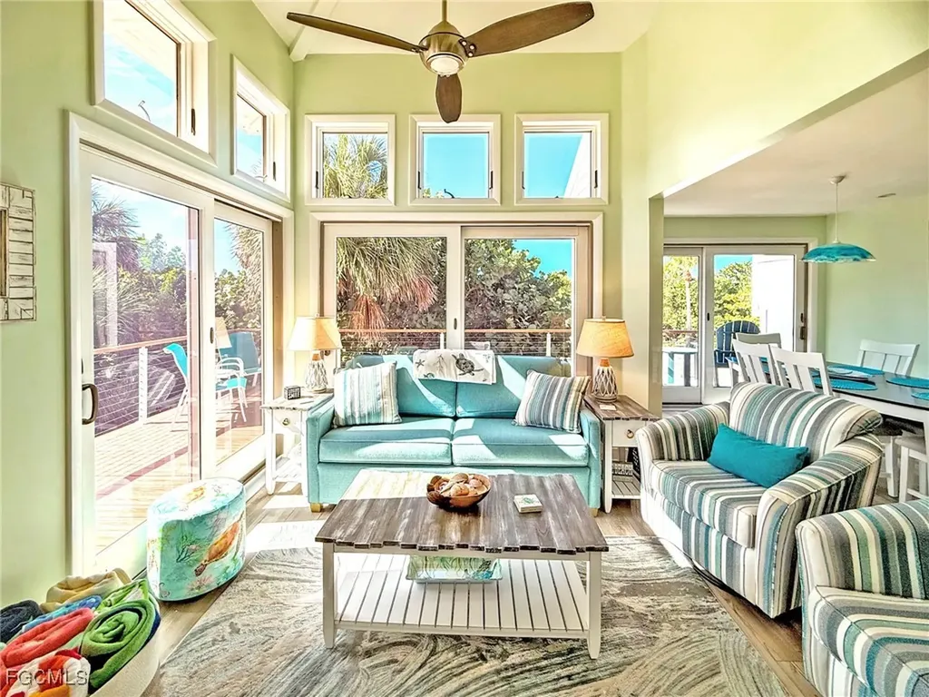 543 Gulf Lane Upper Captiva FL 33924