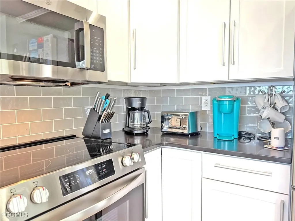 543 Gulf Lane Upper Captiva FL 33924